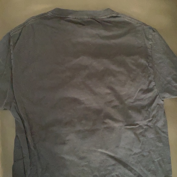 Planet Fitness T-shirt - Picture 2 of 4